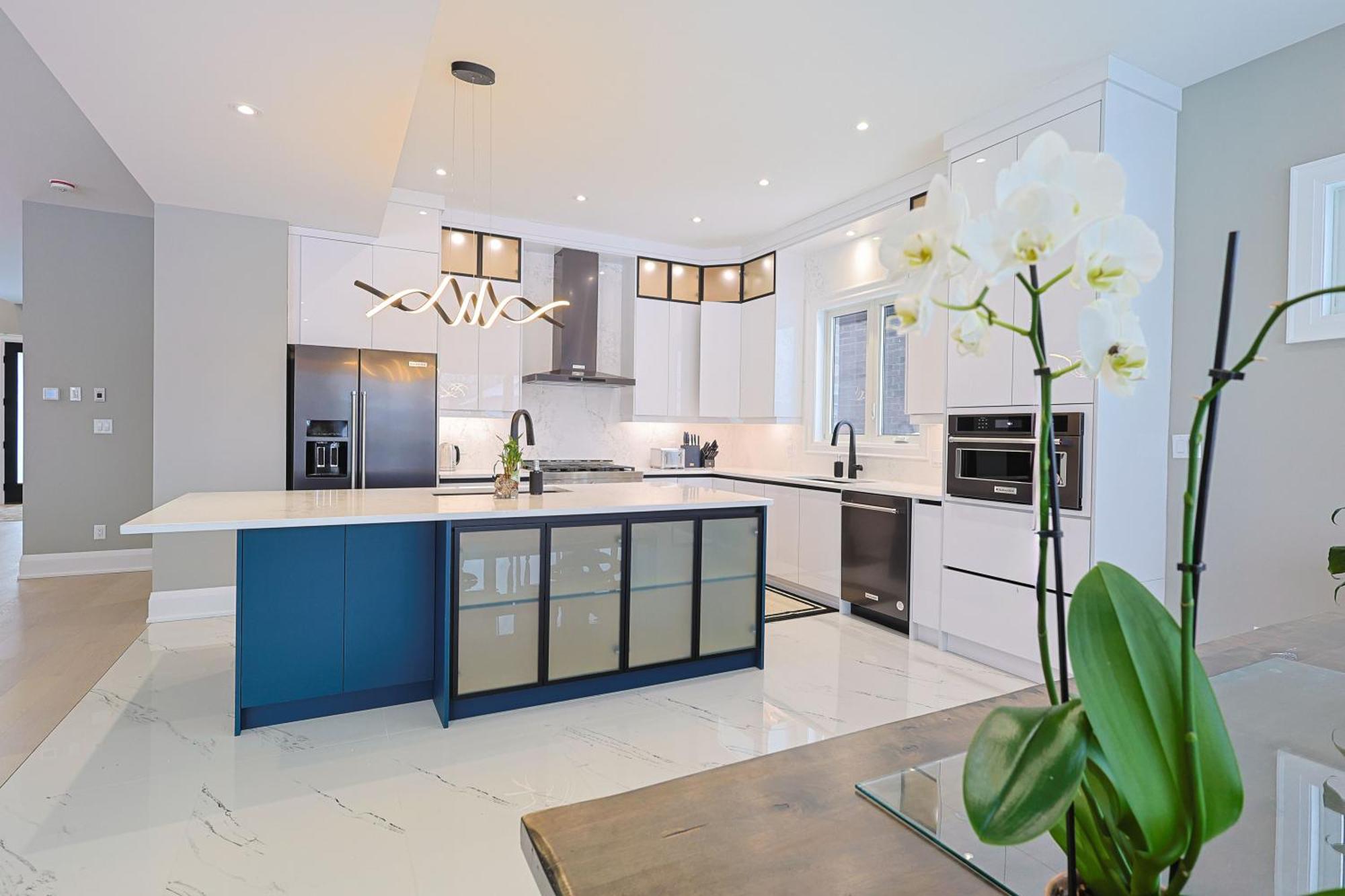 Modern 6 Bedroom Masterpiece In Niagara Falls Exteriör bild